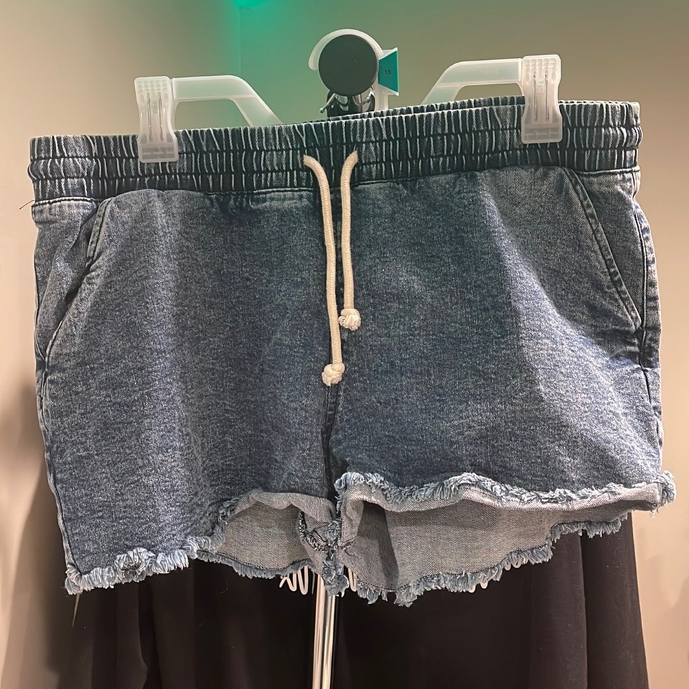 No Boundaries Large Denim Shorts